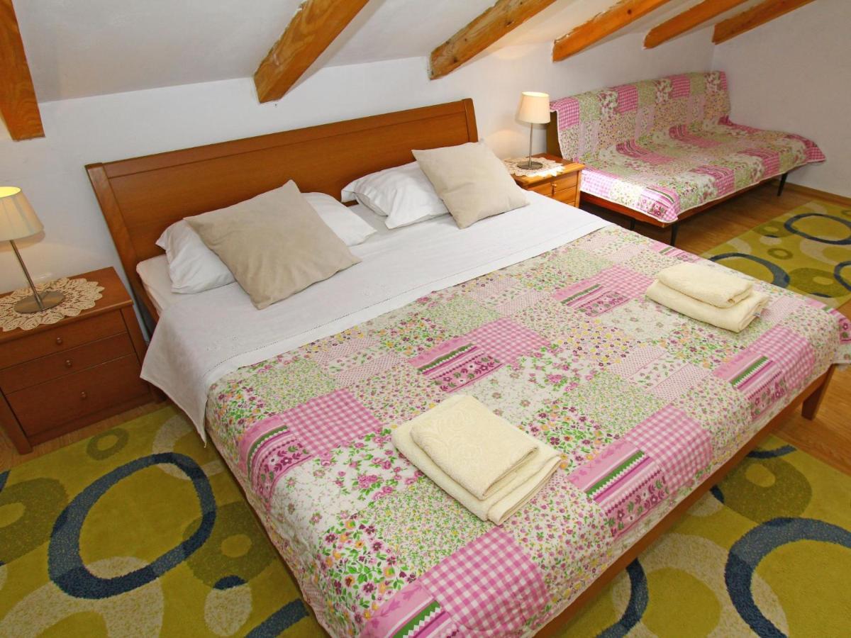 Holiday Home Mihovilka By Interhome Sveti Filip i Jakov Exteriör bild