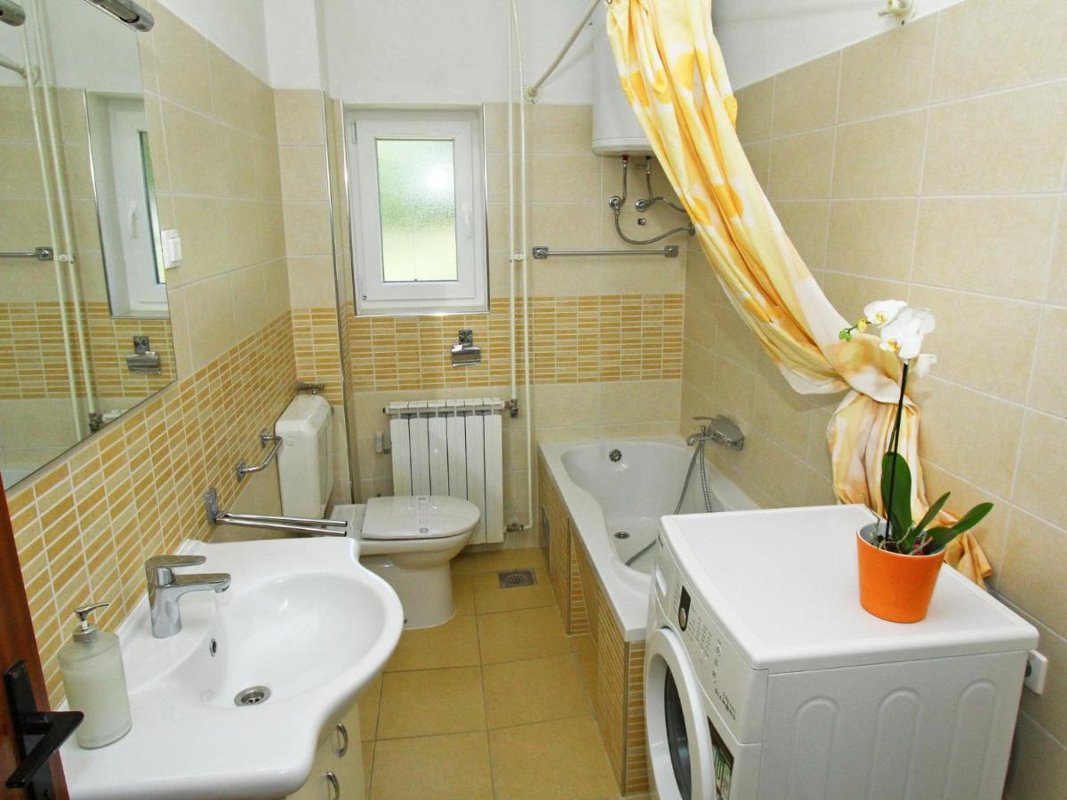 Holiday Home Mihovilka By Interhome Sveti Filip i Jakov Exteriör bild