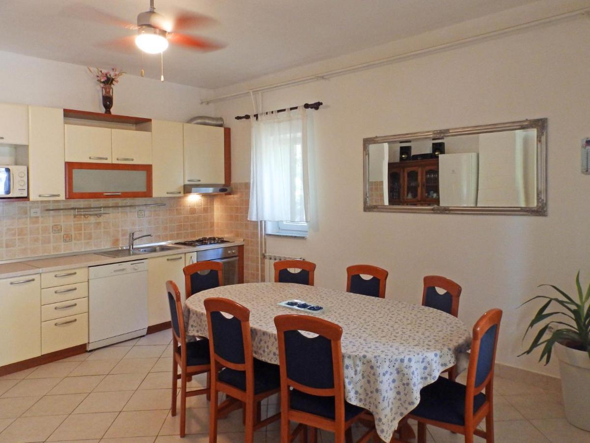 Holiday Home Mihovilka By Interhome Sveti Filip i Jakov Exteriör bild